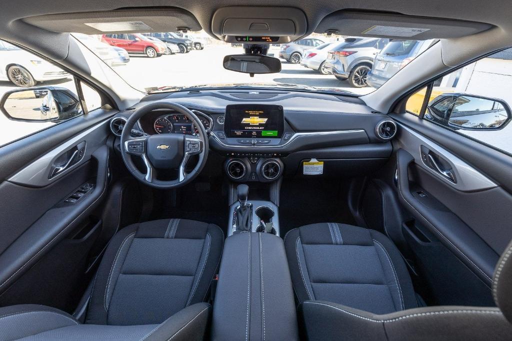 new 2025 Chevrolet Blazer car, priced at $36,180
