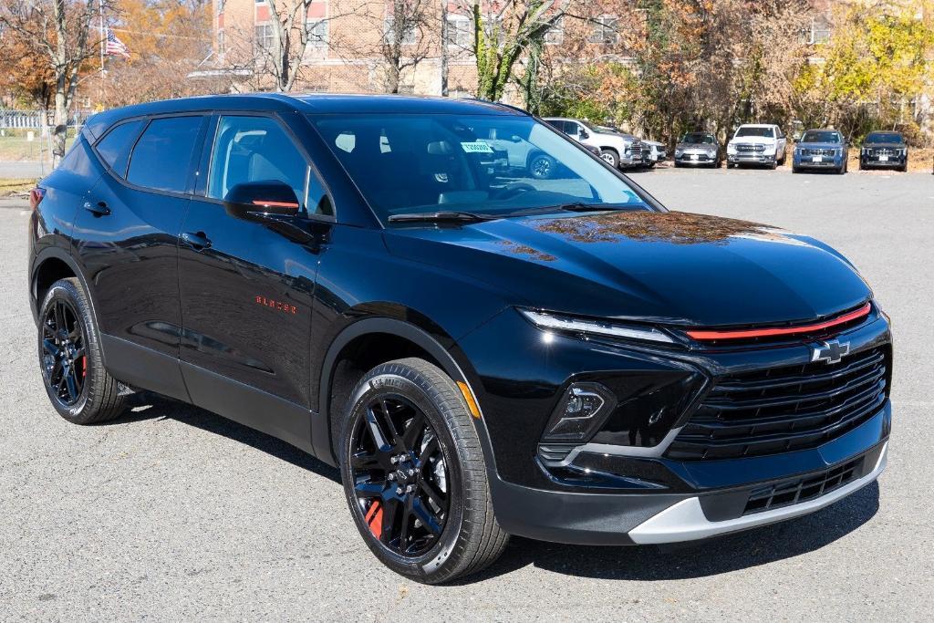 new 2025 Chevrolet Blazer car, priced at $36,180