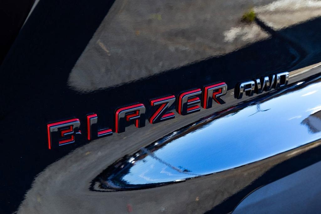 new 2025 Chevrolet Blazer car, priced at $36,180