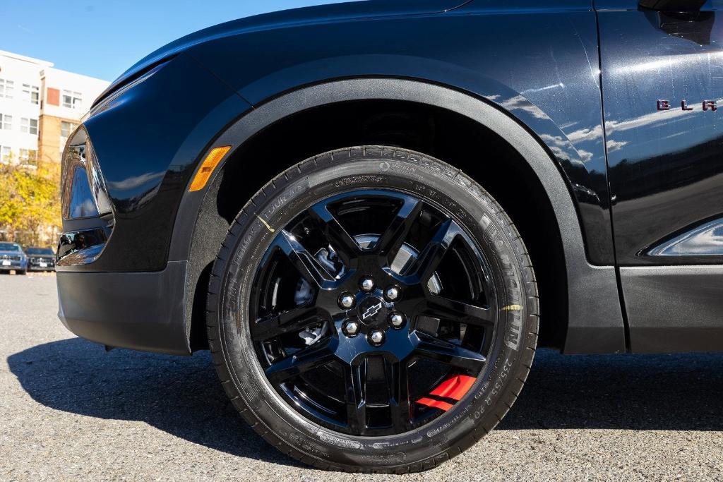 new 2025 Chevrolet Blazer car, priced at $36,180
