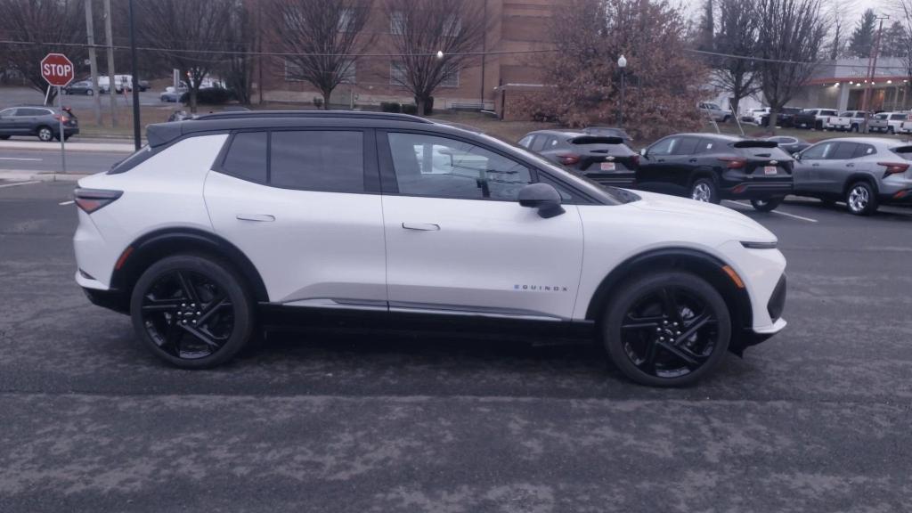 new 2025 Chevrolet Equinox EV car, priced at $46,835