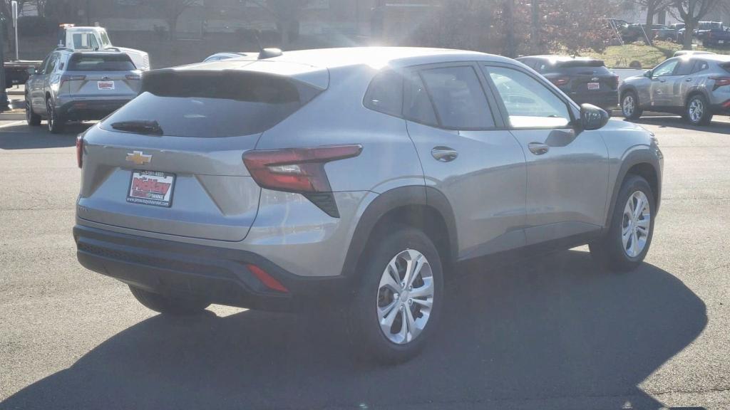 new 2025 Chevrolet Trax car, priced at $20,445