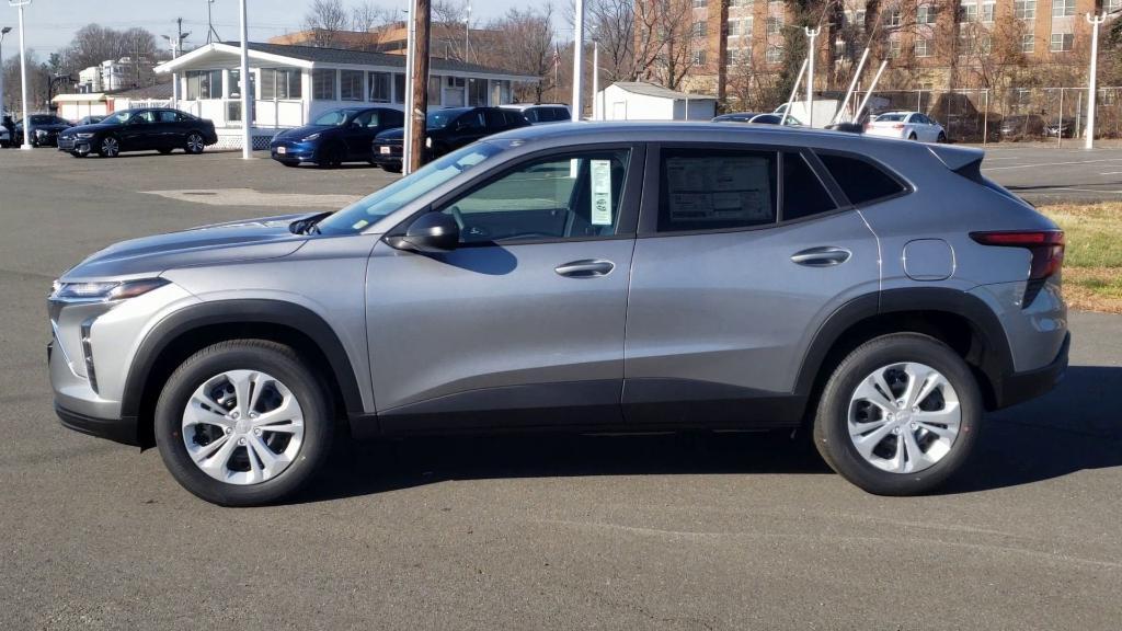 new 2025 Chevrolet Trax car, priced at $20,445