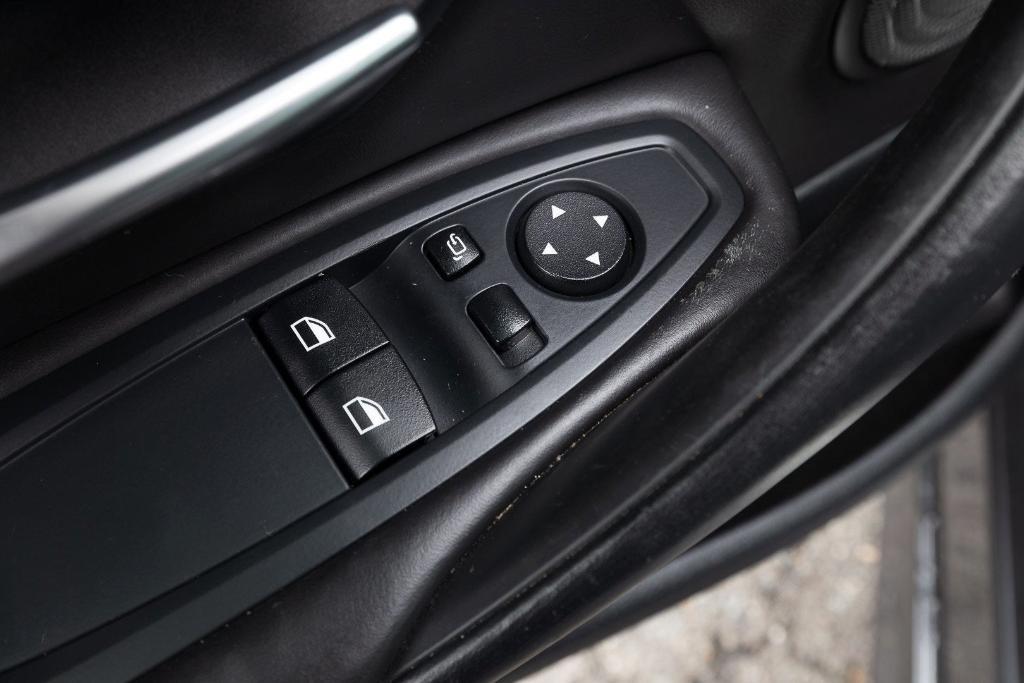used 2016 BMW M4 car, priced at $32,500