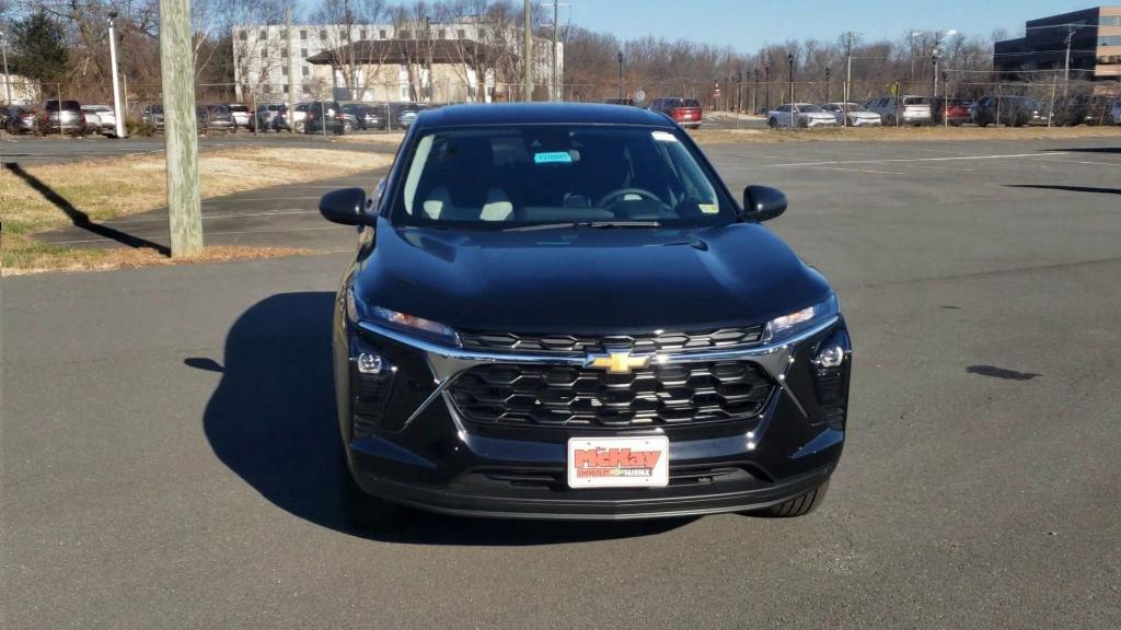 new 2025 Chevrolet Trax car, priced at $20,840