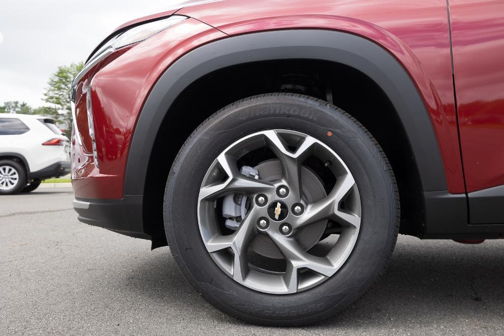 new 2025 Chevrolet Trax car, priced at $22,132