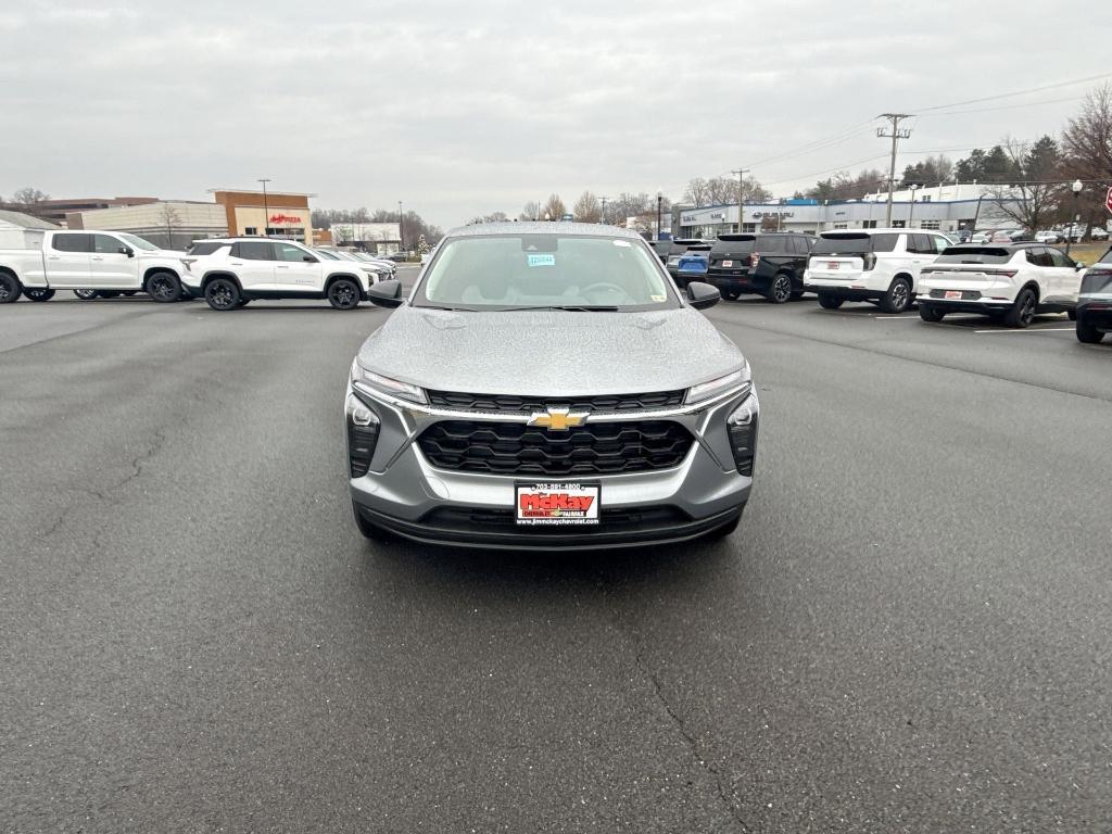 new 2025 Chevrolet Trax car, priced at $20,445