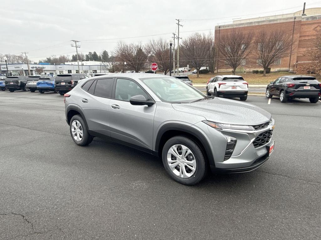 new 2025 Chevrolet Trax car, priced at $20,445