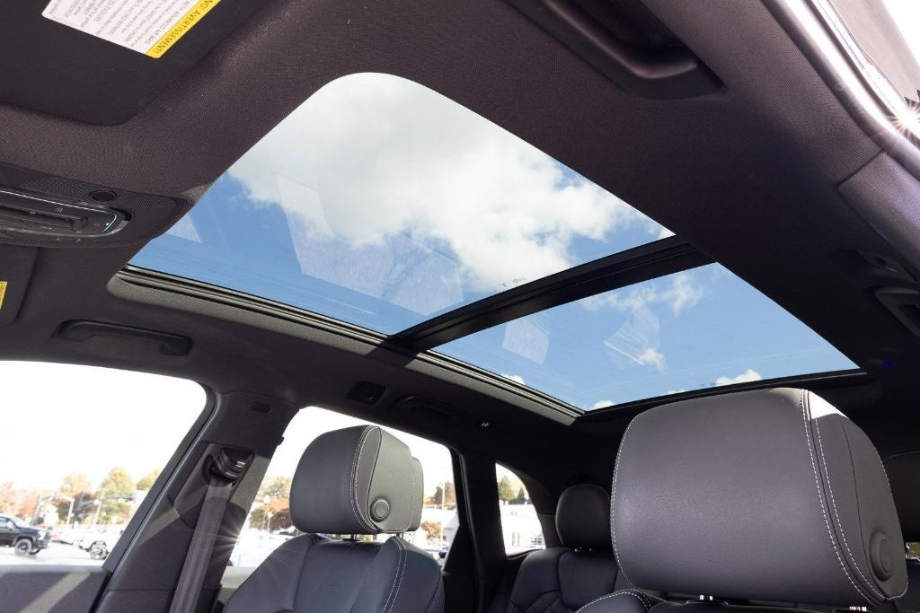 used 2023 Audi SQ5 car, priced at $40,000