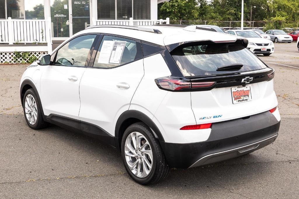 used 2022 Chevrolet Bolt EUV car, priced at $18,400