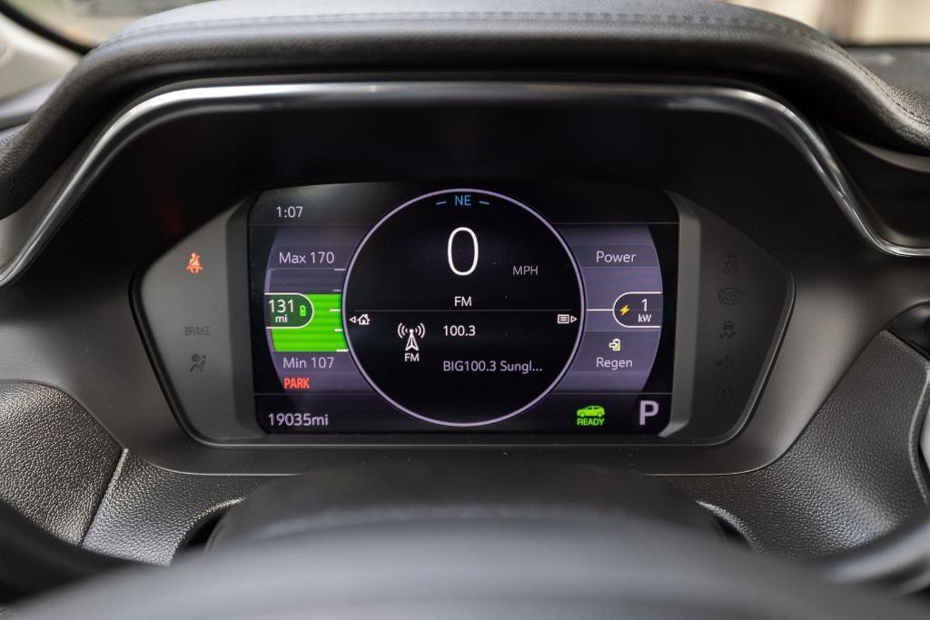 used 2022 Chevrolet Bolt EUV car, priced at $18,400