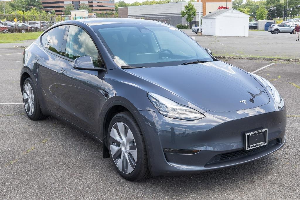 used 2023 Tesla Model Y car, priced at $31,000