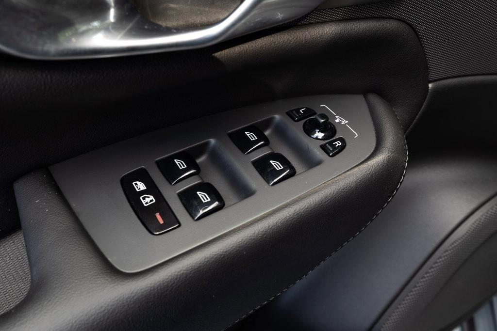 used 2023 Volvo XC90 Recharge Plug-In Hybrid car, priced at $50,000