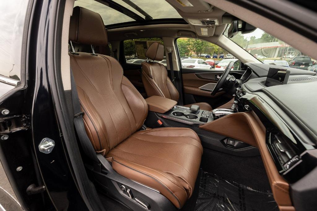 used 2022 Acura MDX car, priced at $37,400