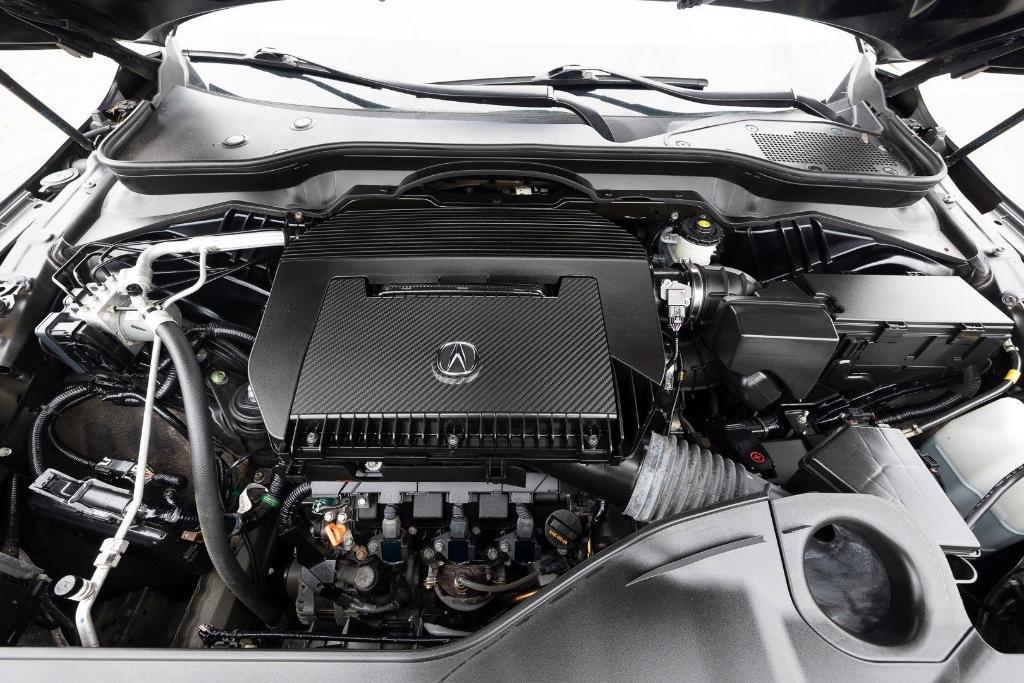 used 2022 Acura MDX car, priced at $37,400