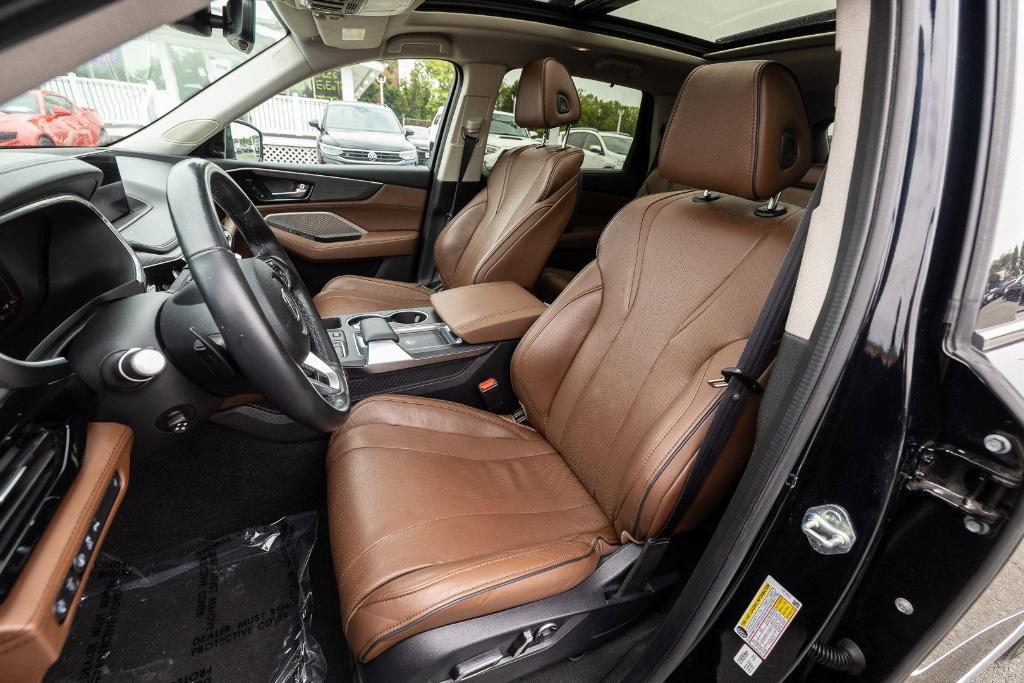used 2022 Acura MDX car, priced at $37,400