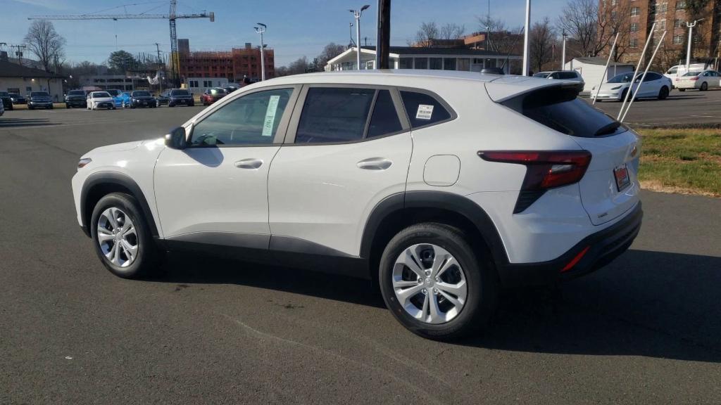 new 2025 Chevrolet Trax car, priced at $20,840