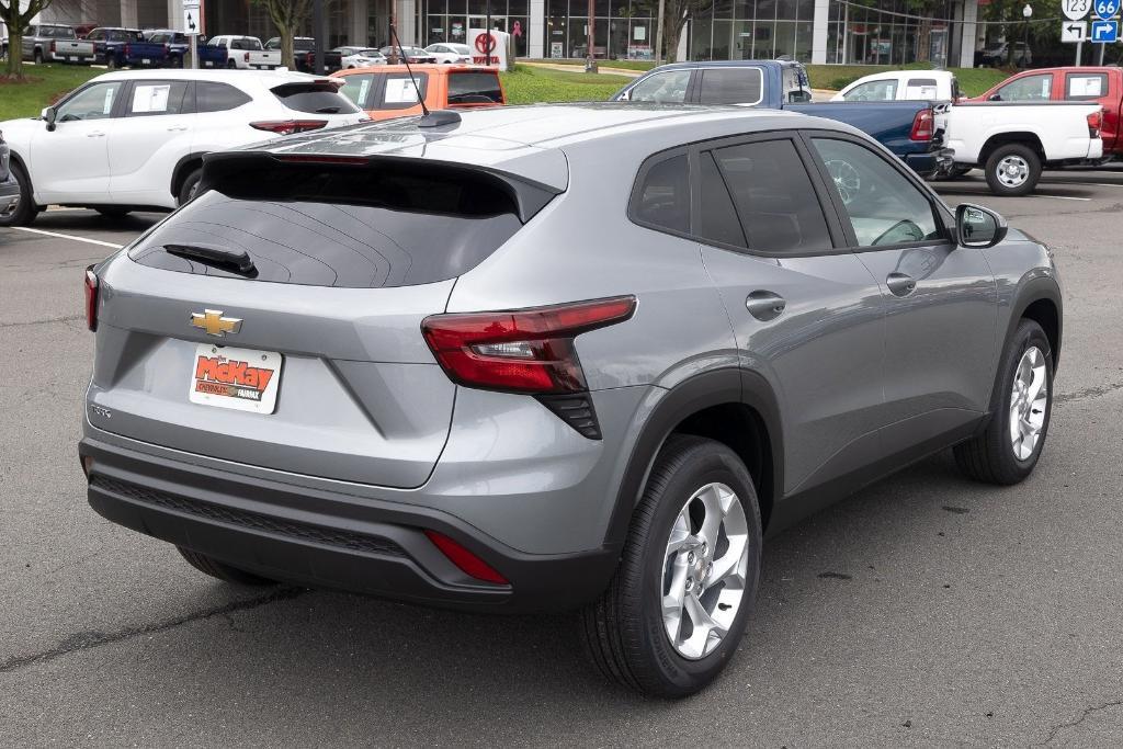 new 2025 Chevrolet Trax car, priced at $20,452