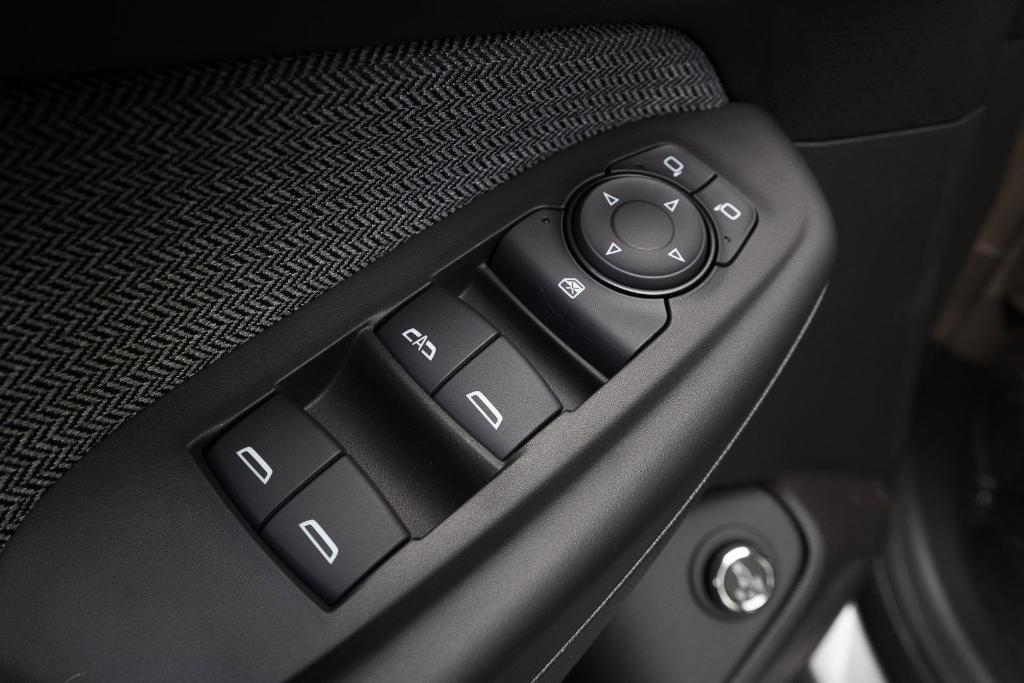 new 2026 Chevrolet TrailBlazer car, priced at $27,500