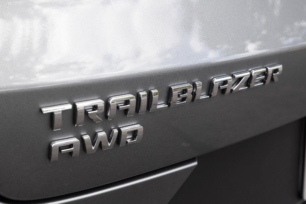 new 2026 Chevrolet TrailBlazer car, priced at $27,500