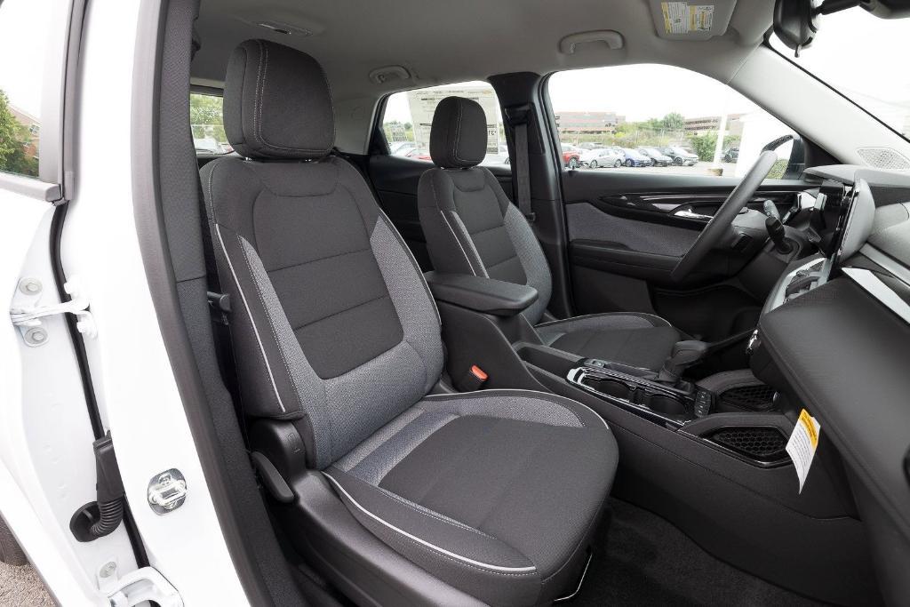 new 2026 Chevrolet TrailBlazer car, priced at $25,585