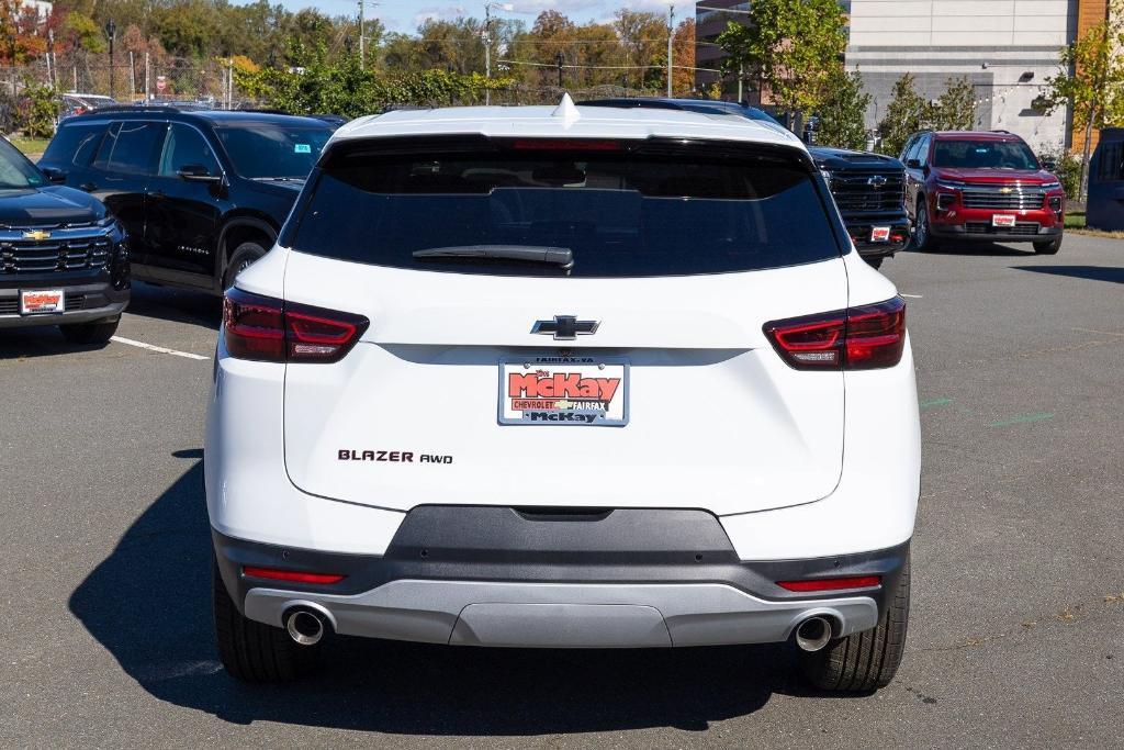 new 2025 Chevrolet Blazer car, priced at $39,380