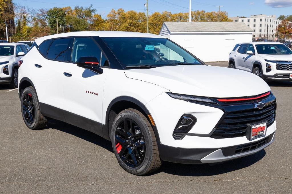 new 2025 Chevrolet Blazer car, priced at $39,380
