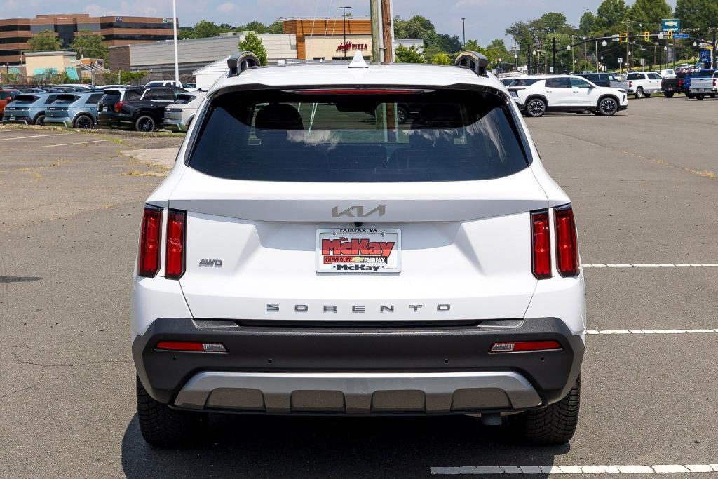 used 2022 Kia Sorento car, priced at $28,000