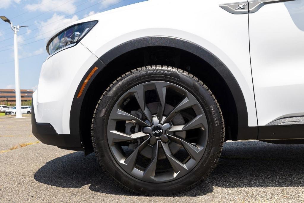 used 2022 Kia Sorento car, priced at $28,000