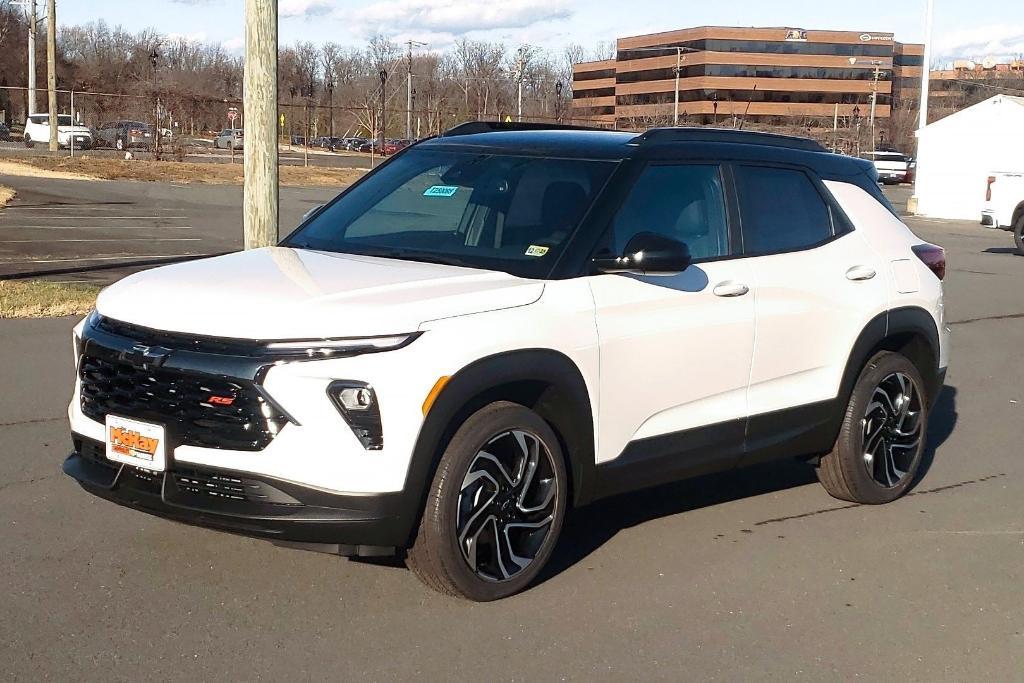 new 2025 Chevrolet TrailBlazer car, priced at $32,380