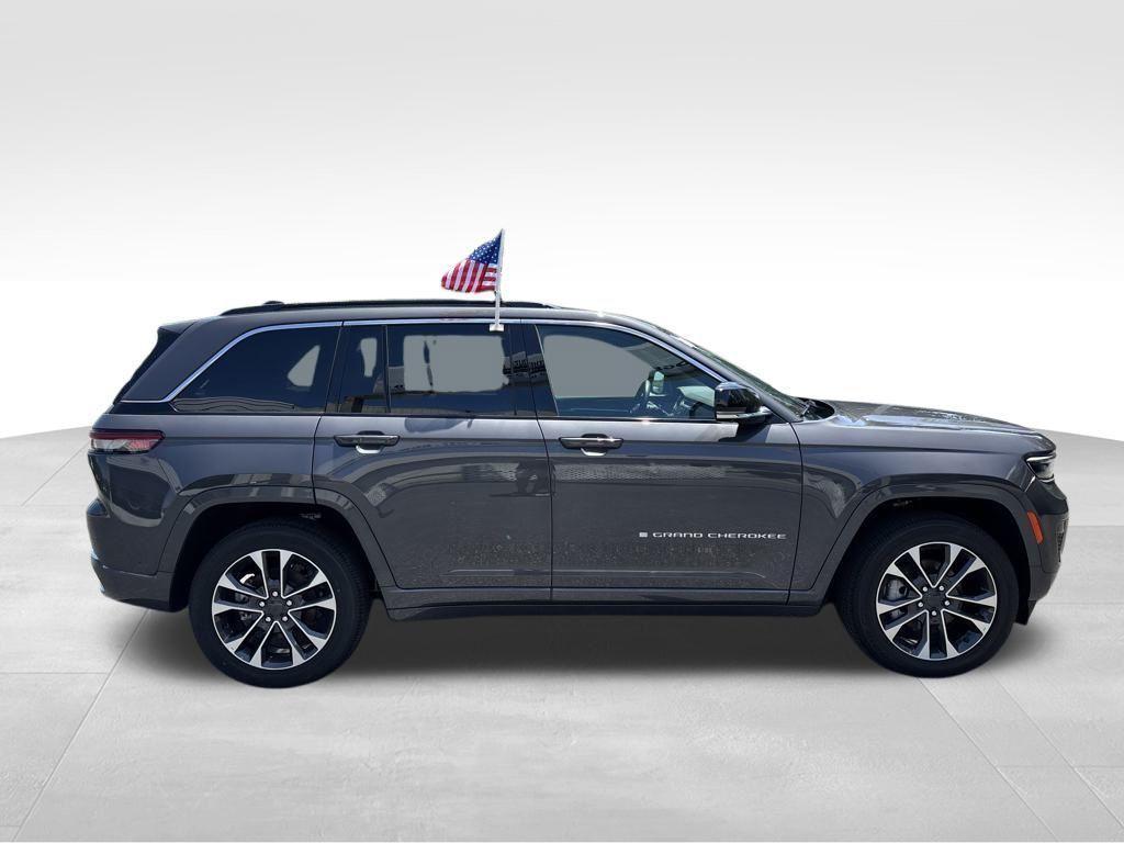 new 2025 Jeep Grand Cherokee car, priced at $59,168