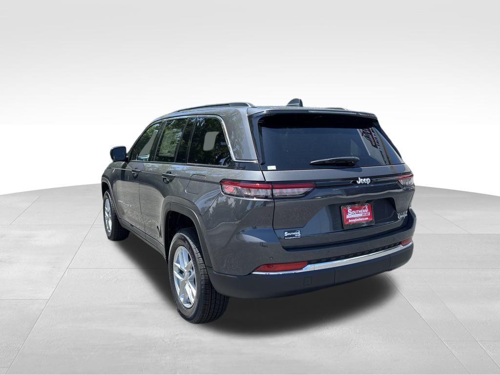 new 2025 Jeep Grand Cherokee car, priced at $35,390