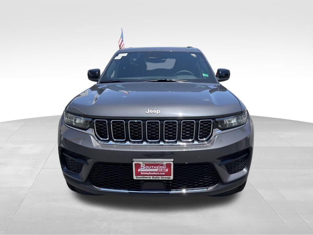 new 2025 Jeep Grand Cherokee car, priced at $35,390