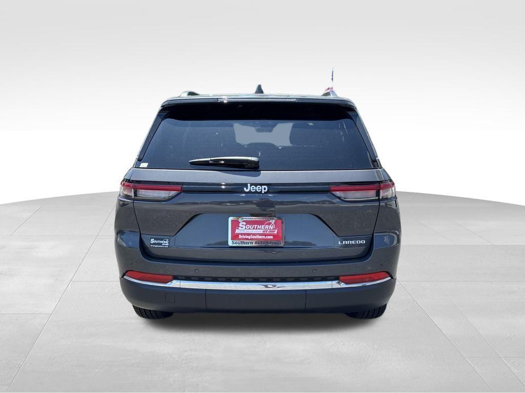 new 2025 Jeep Grand Cherokee car, priced at $35,390