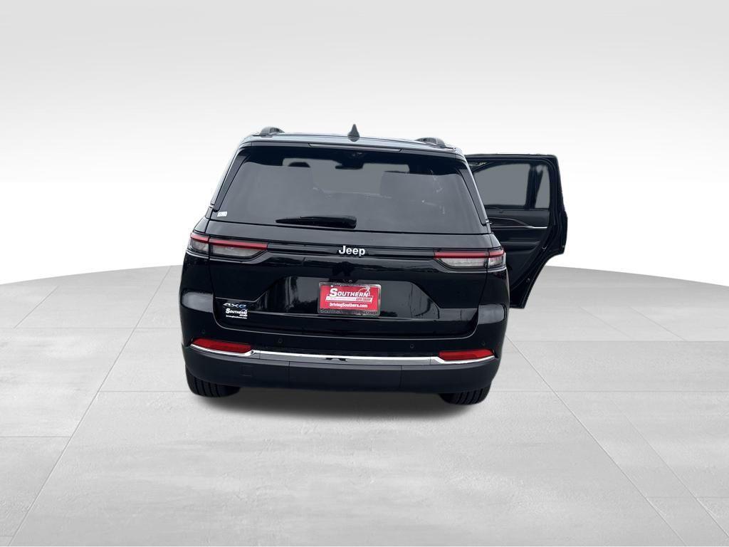 new 2024 Jeep Grand Cherokee 4xe car, priced at $53,353