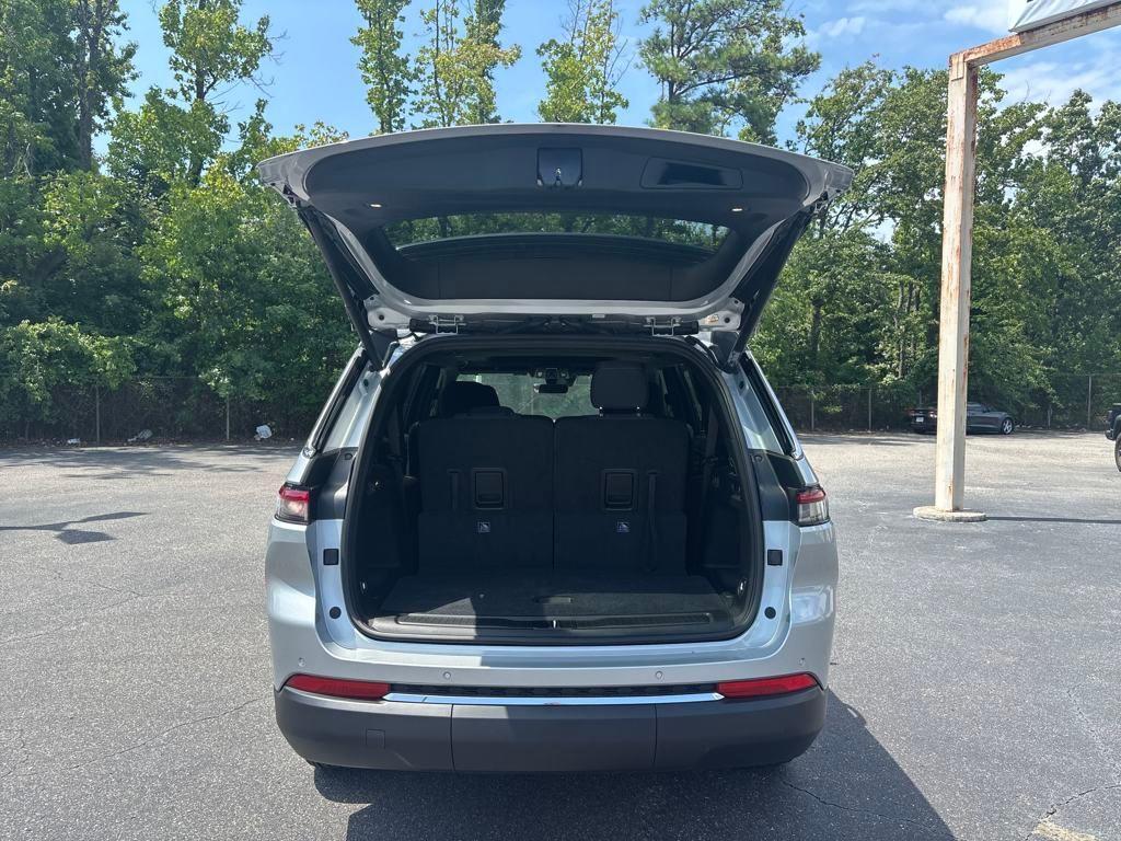 new 2025 Jeep Grand Cherokee L car, priced at $40,455