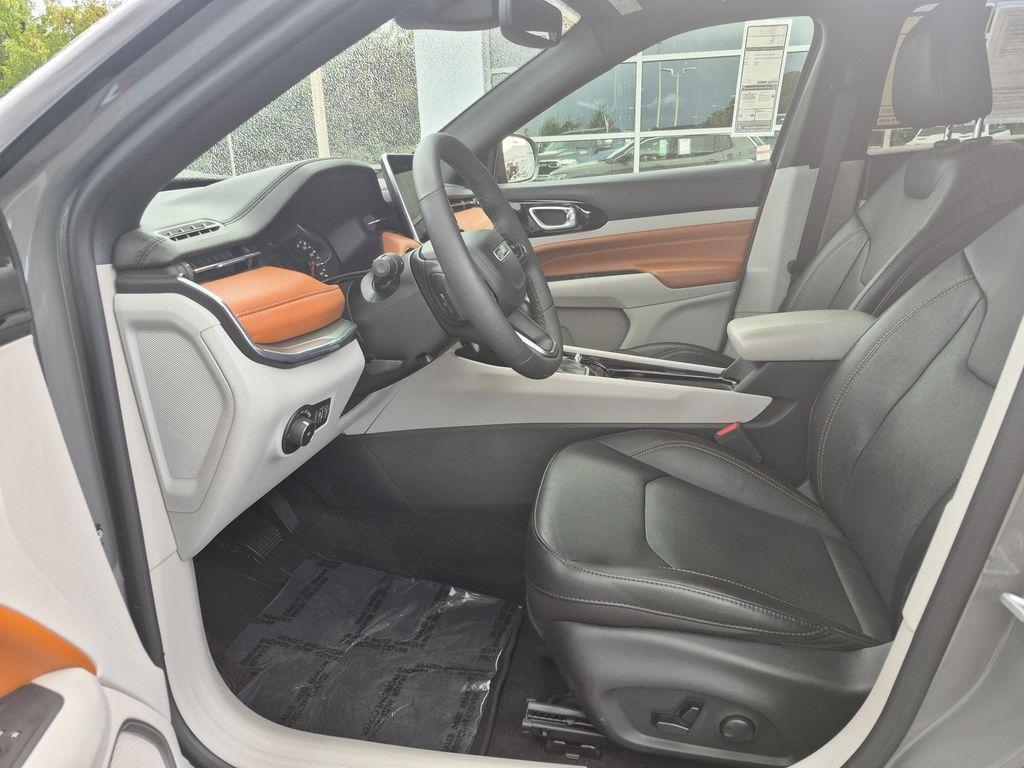 used 2023 Jeep Compass car, priced at $27,177