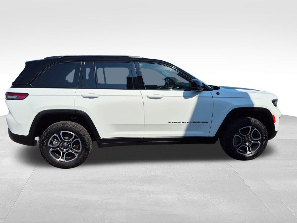 used 2023 Jeep Grand Cherokee 4xe car, priced at $33,294