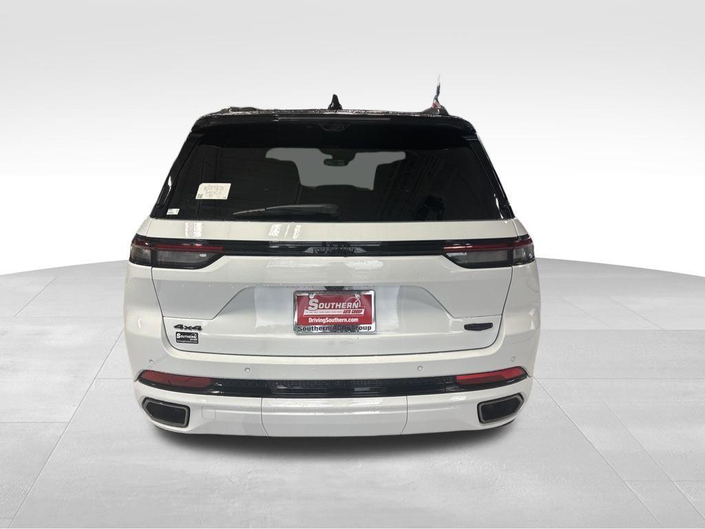 new 2025 Jeep Grand Cherokee car, priced at $65,669