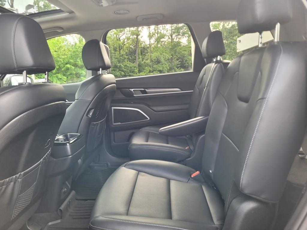used 2022 Kia Telluride car, priced at $34,138