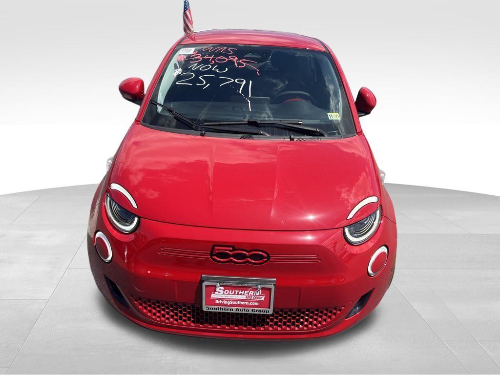 new 2024 FIAT 500e car, priced at $27,720