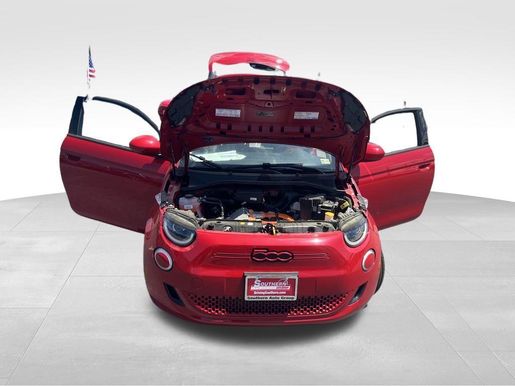 new 2024 FIAT 500e car, priced at $27,721