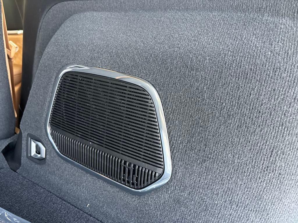 new 2025 Jeep Grand Cherokee car, priced at $64,216