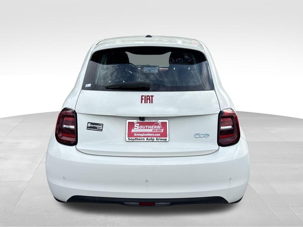 new 2024 FIAT 500e car, priced at $27,596
