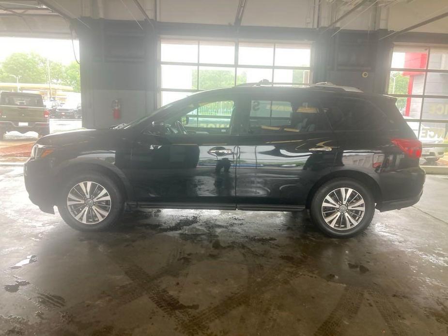 used 2020 Nissan Pathfinder car, priced at $23,416