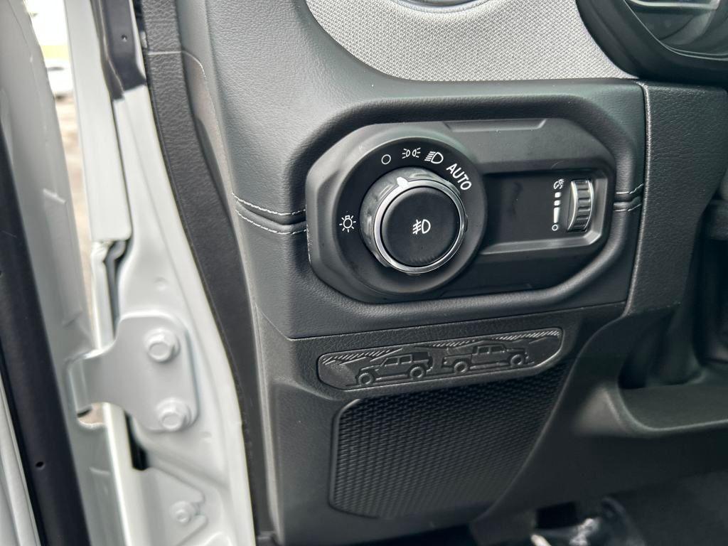 new 2025 Jeep Wrangler car, priced at $52,061