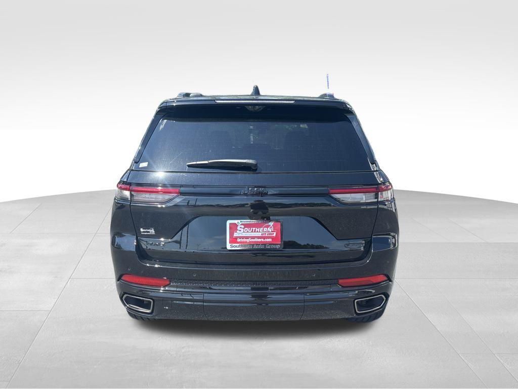 new 2025 Jeep Grand Cherokee car, priced at $65,664