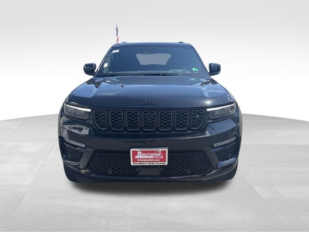 new 2025 Jeep Grand Cherokee car, priced at $67,879