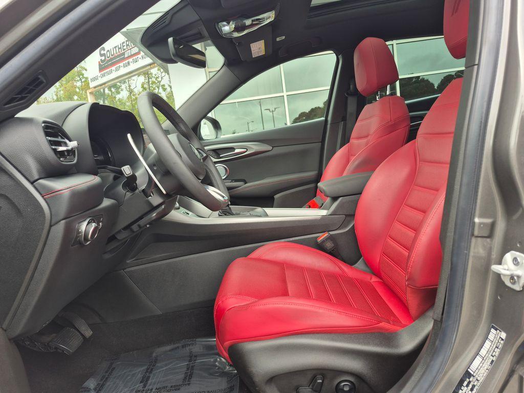 used 2024 Dodge Hornet car, priced at $26,894