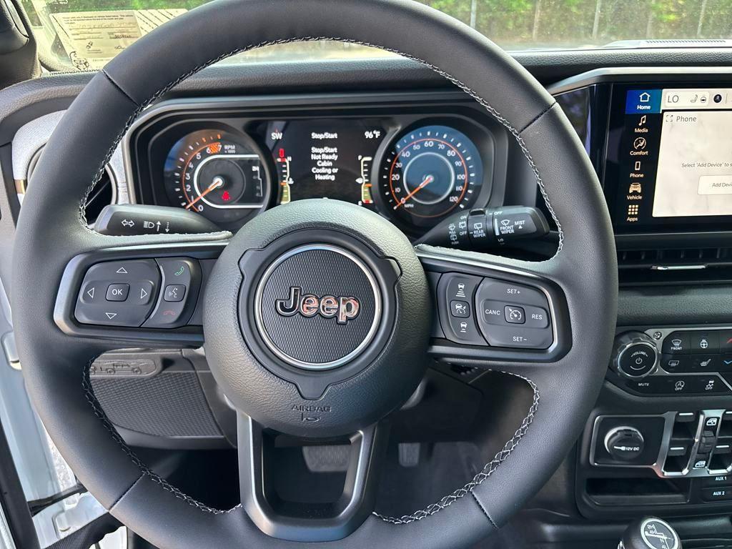 new 2025 Jeep Wrangler car, priced at $57,181